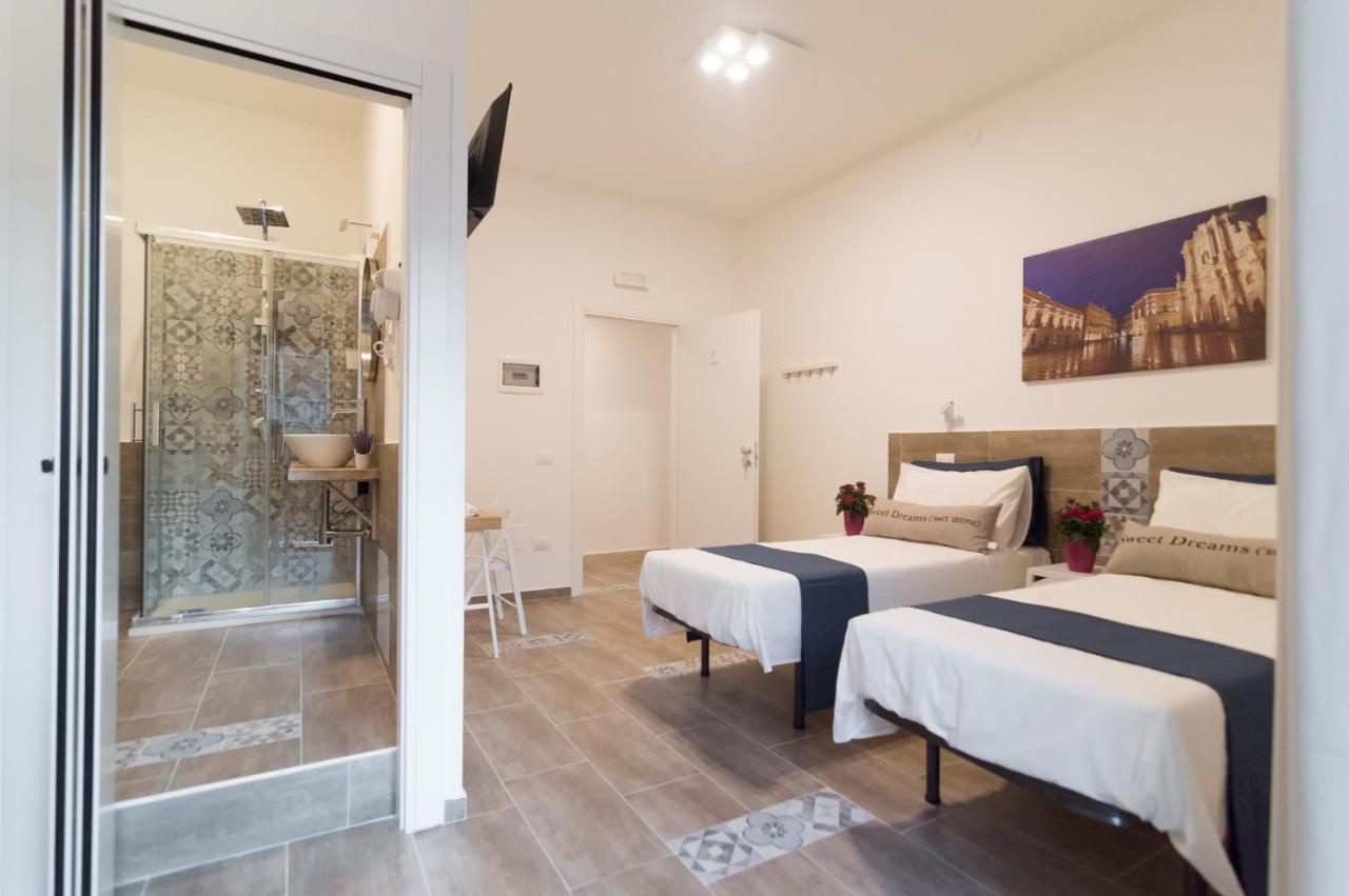 Raudino Rooms Сиракузы Экстерьер фото